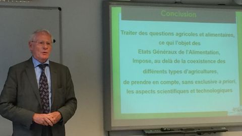 Alain Deshayes, président de l’AFBV, en conférence de presse à Paris, le 17 octobre 2017. © I. Escoffier/GFA